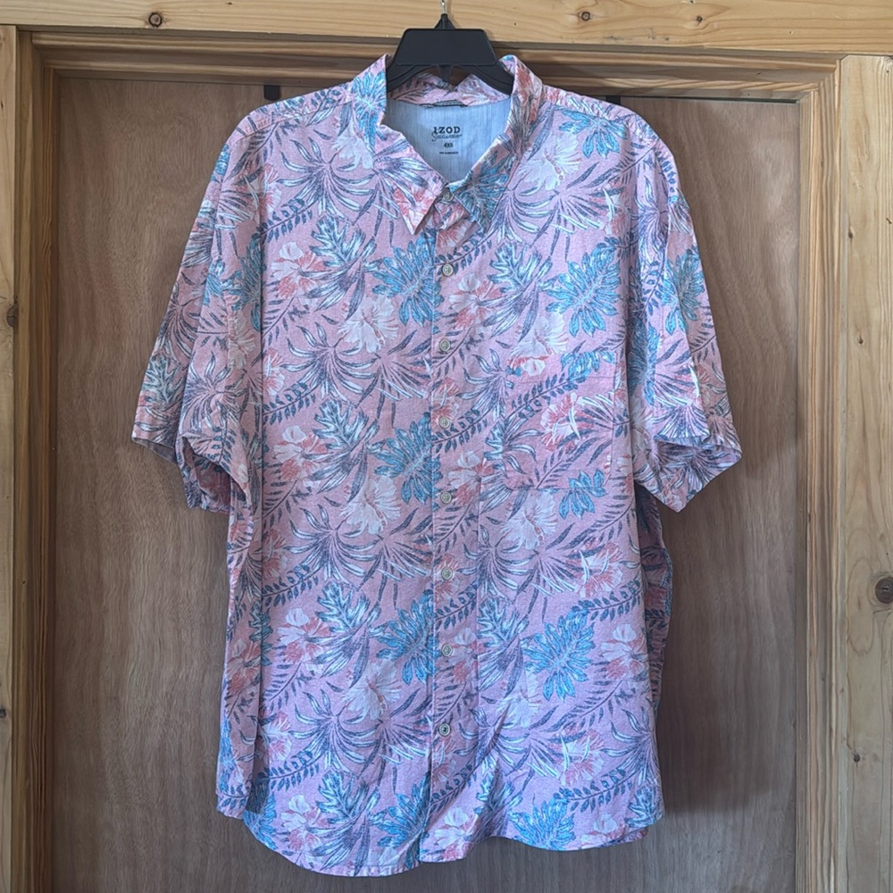 Izod men’s Saltwater button up